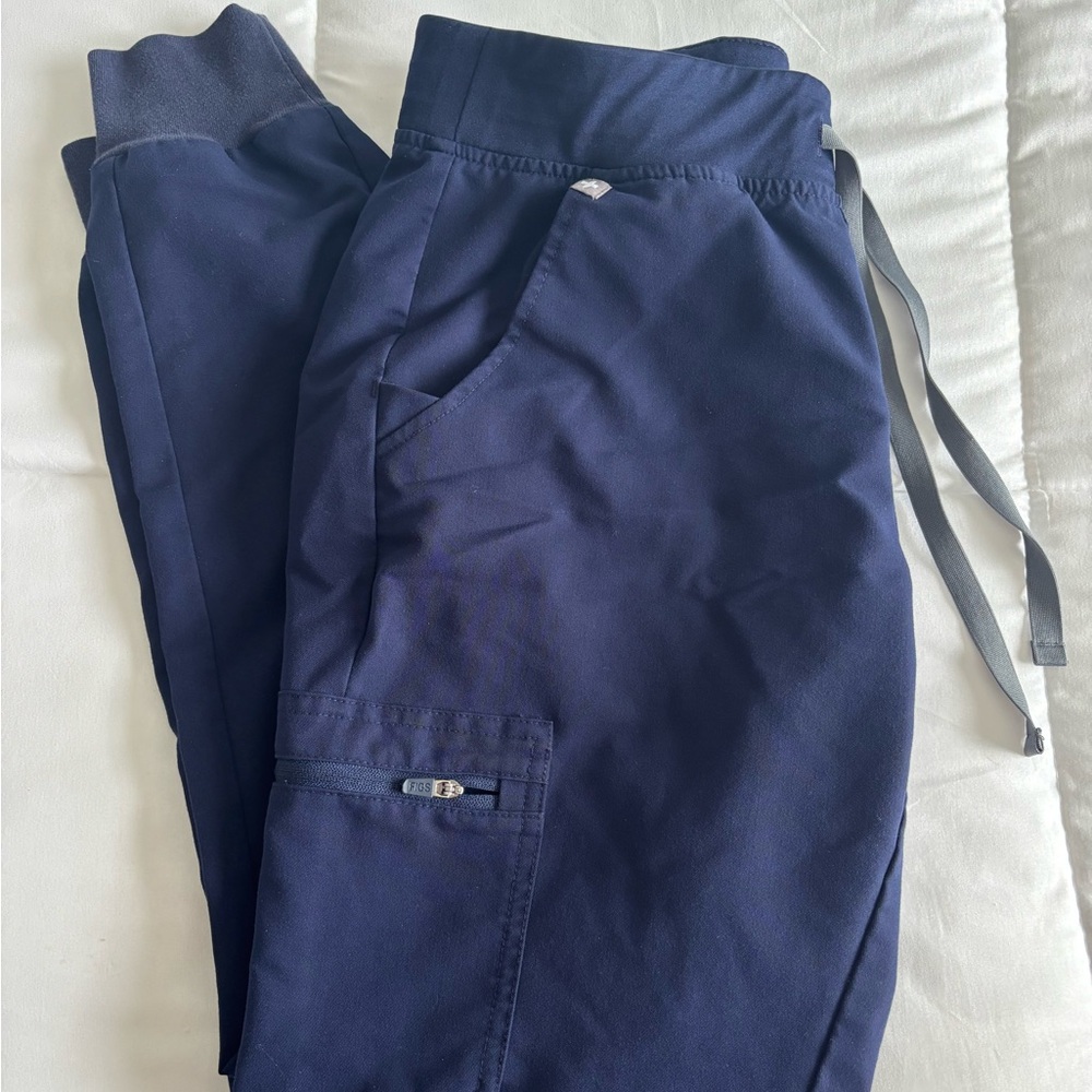 Women’s Figs Zamora Jogger scrub bottom